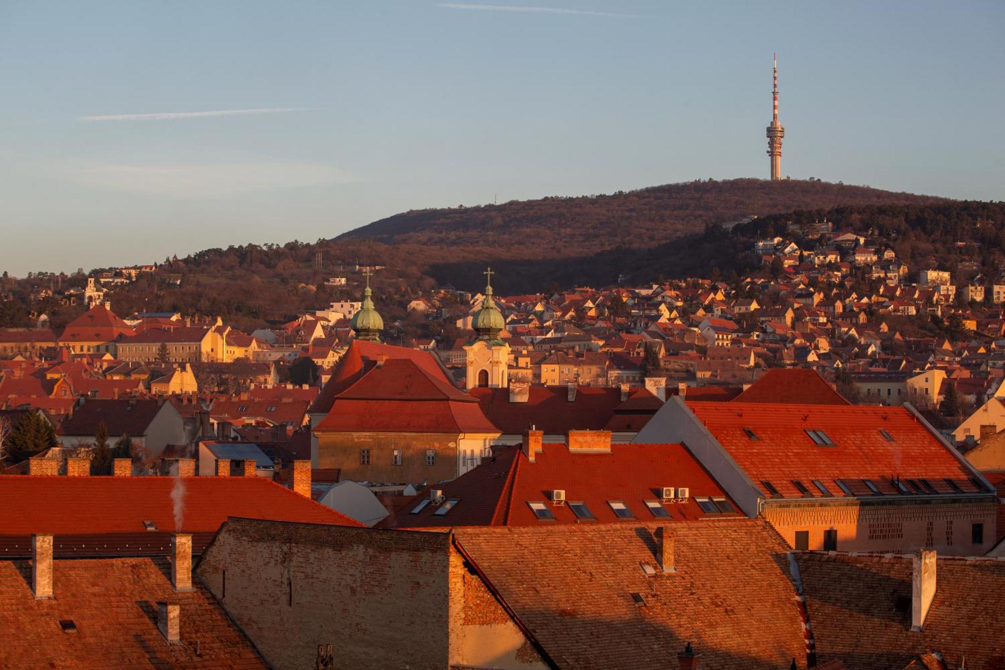 R73 Residences Pécs Eksteriør bilde